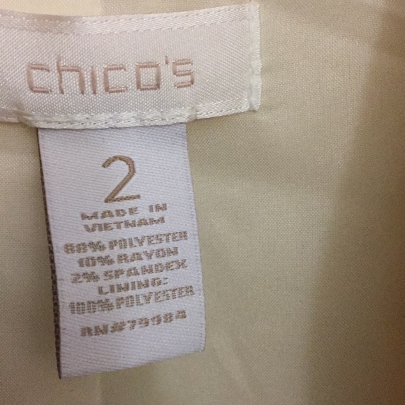 CHICO’S. Blazer. - Picture 2 of 5